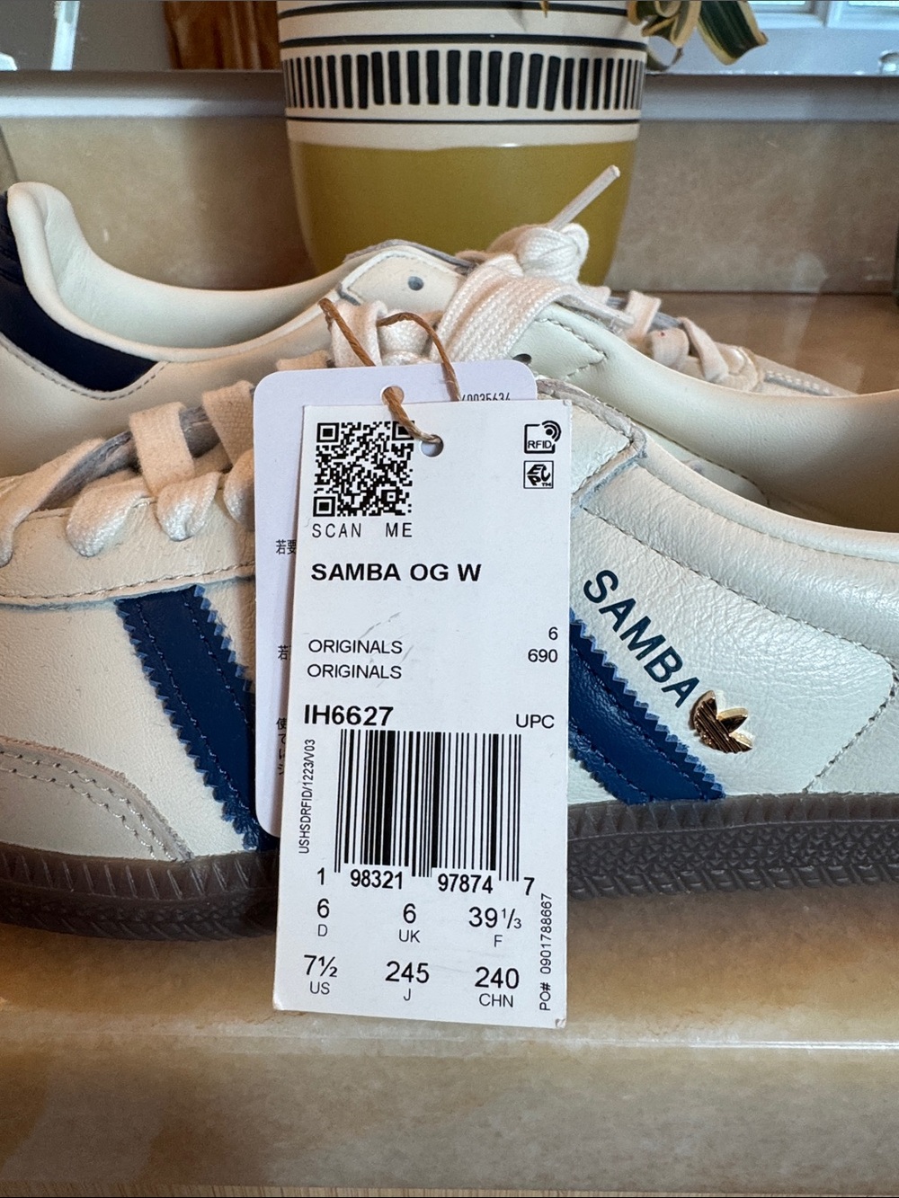 adidas Samba Shoes - White and Navy - Picture 2 of 8